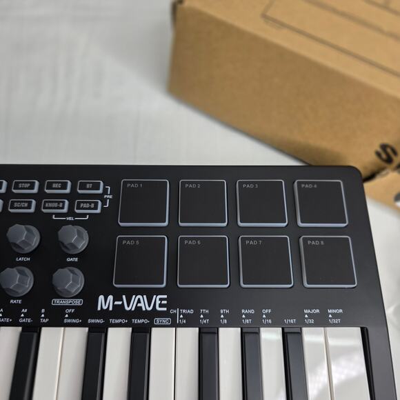 M-VAVE 25 Key USB MIDI Keyboard Controller W 8 Backlit Drum Pads Wireless - Picture 5 of 16